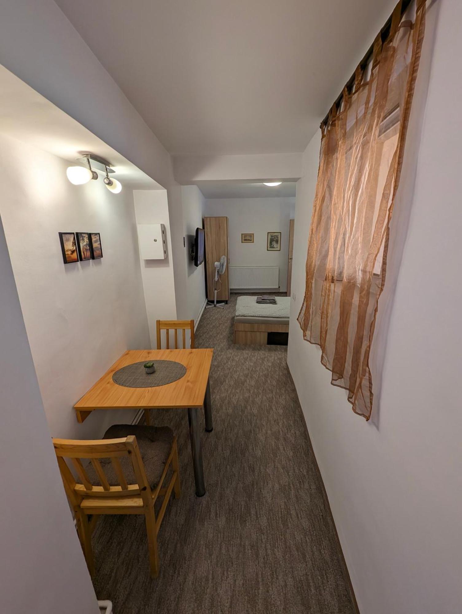 Sandor Apartment Calarasilor Târgu-Mureş Esterno foto